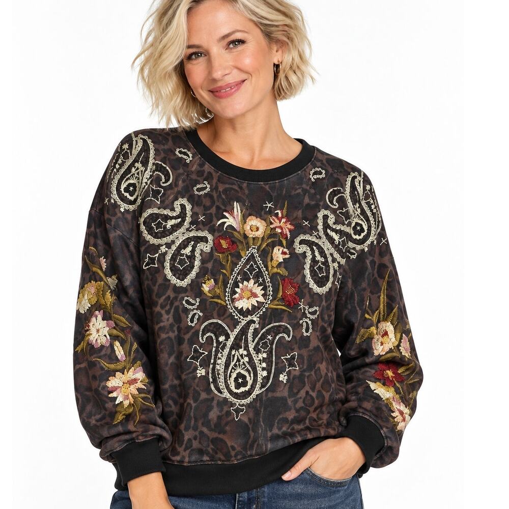 Johnny Was Wendy Sweatshirt Womens Large Brown Black Leopard Print Embroidered